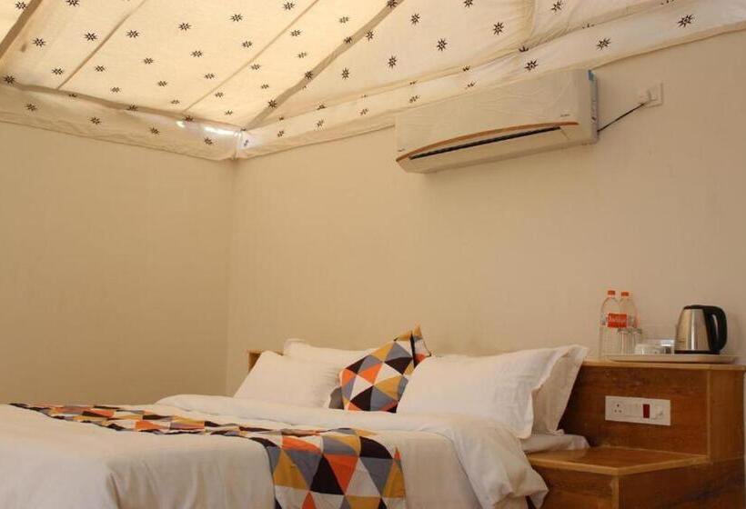 فندق Ozaki Desert Camp