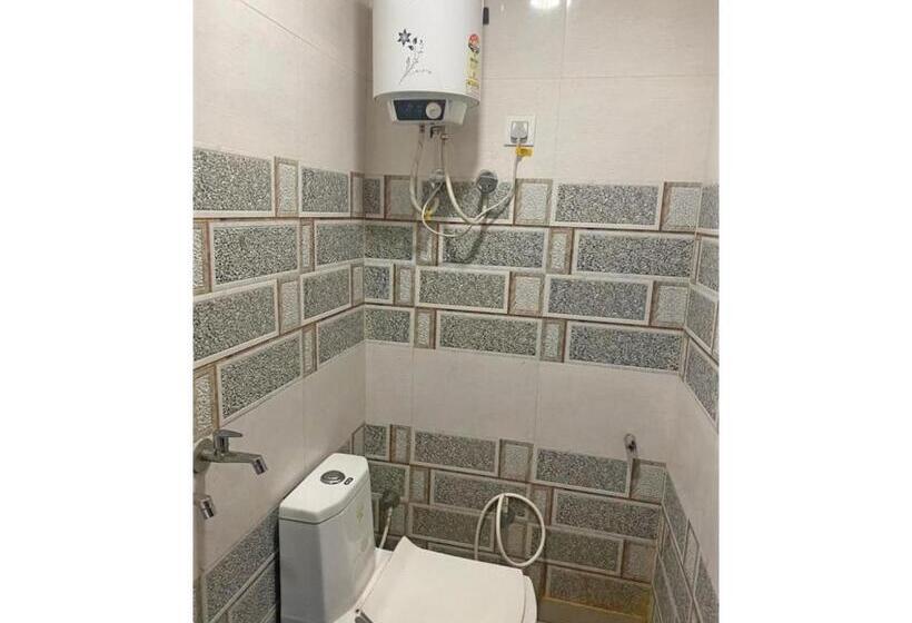 Hotelli Smart Guest House, Panipat