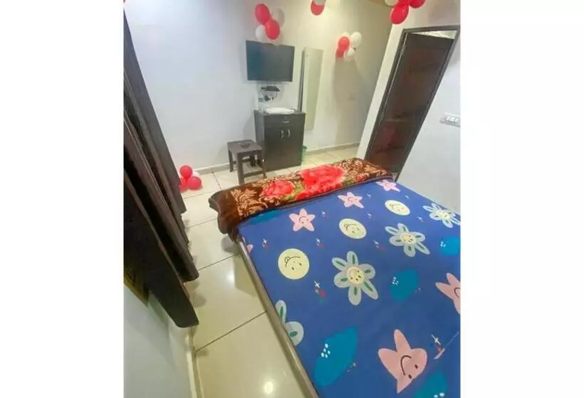 ホテル Smart Guest House, Panipat