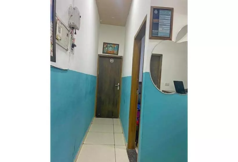 ホテル Smart Guest House, Panipat