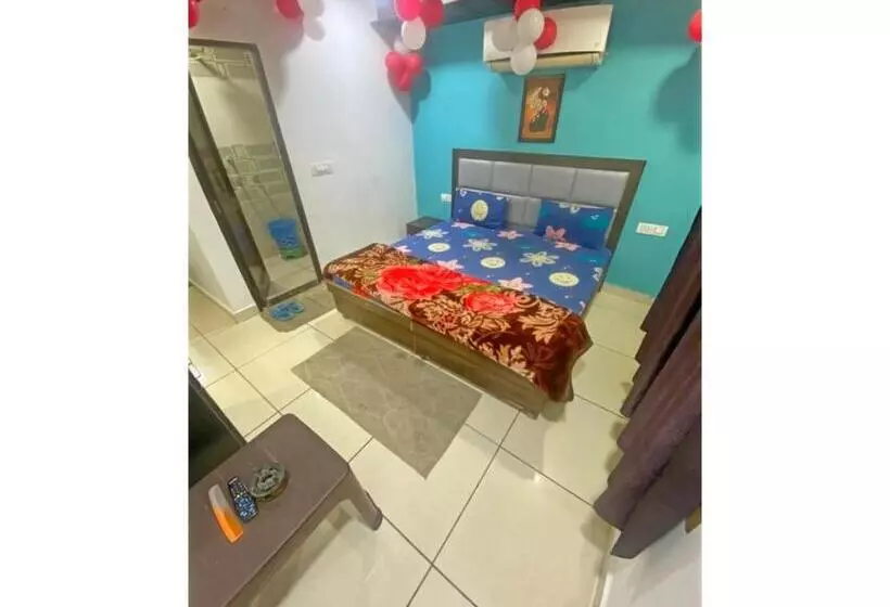 ホテル Smart Guest House, Panipat