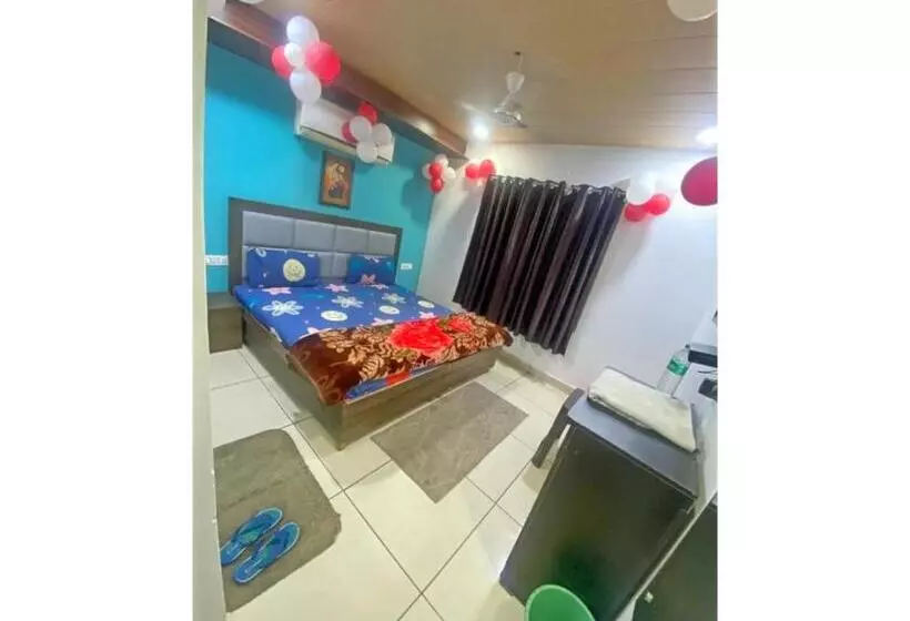 ホテル Smart Guest House, Panipat