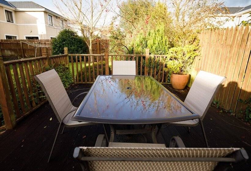 펜션 Old Fort Lodge