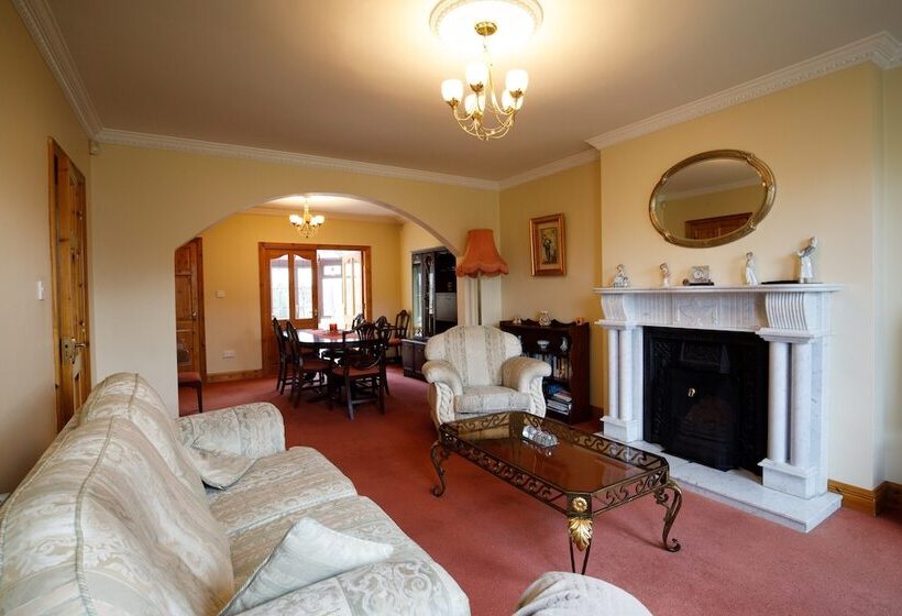 펜션 Old Fort Lodge