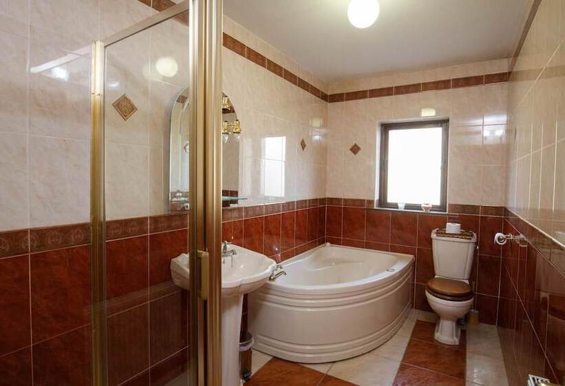 펜션 Old Fort Lodge