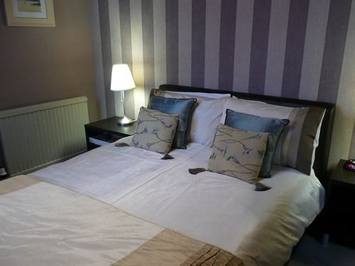 هتل The Abbotsford