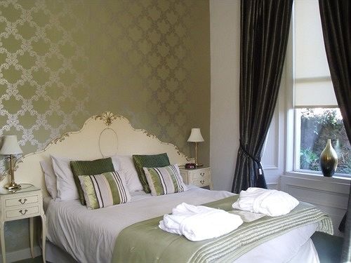 هتل The Abbotsford