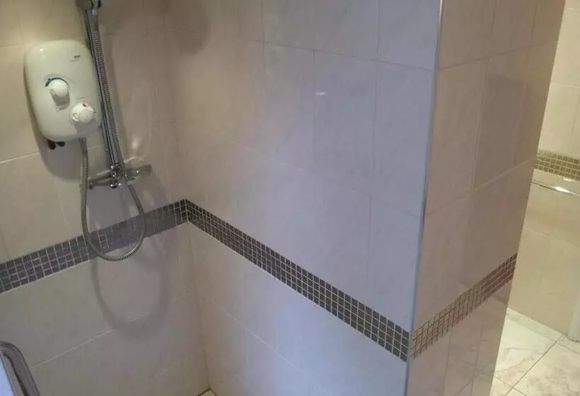 ホテル Carlton Court