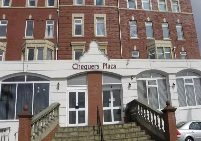 Hotel Chequers Plaza