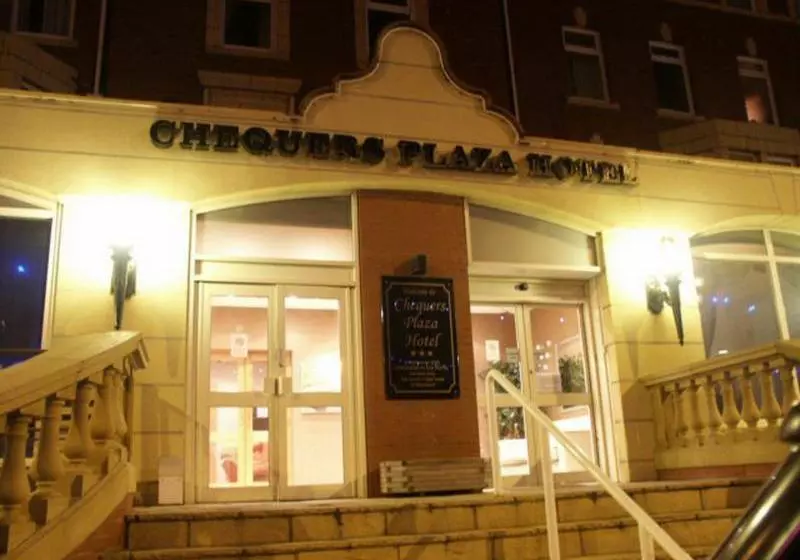 Hotel Chequers Plaza