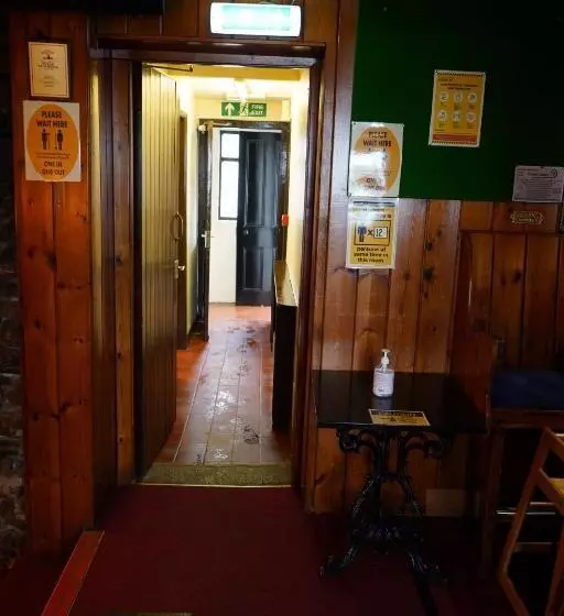 Hotelli Fox & Hounds