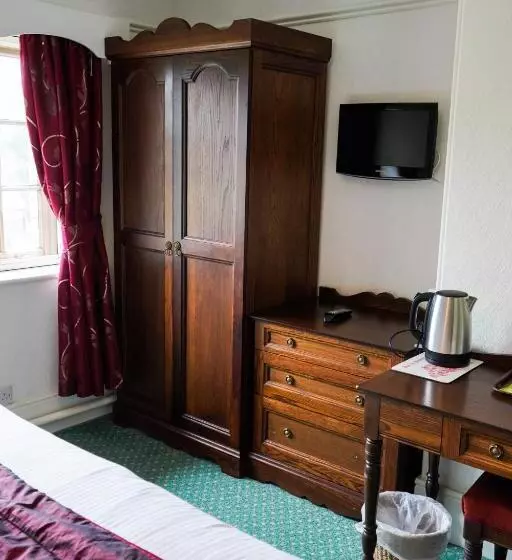 Hotelli Fox & Hounds