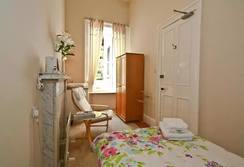 בית מלון כפרי Halcyon