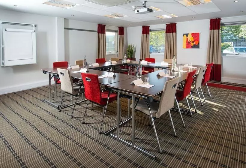 酒店 Holiday Inn Express Birmingham Oldbury, An Ihg