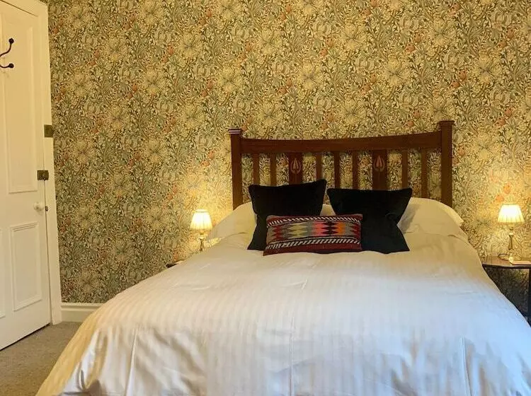 酒店 Leven House Bed And Breakfast