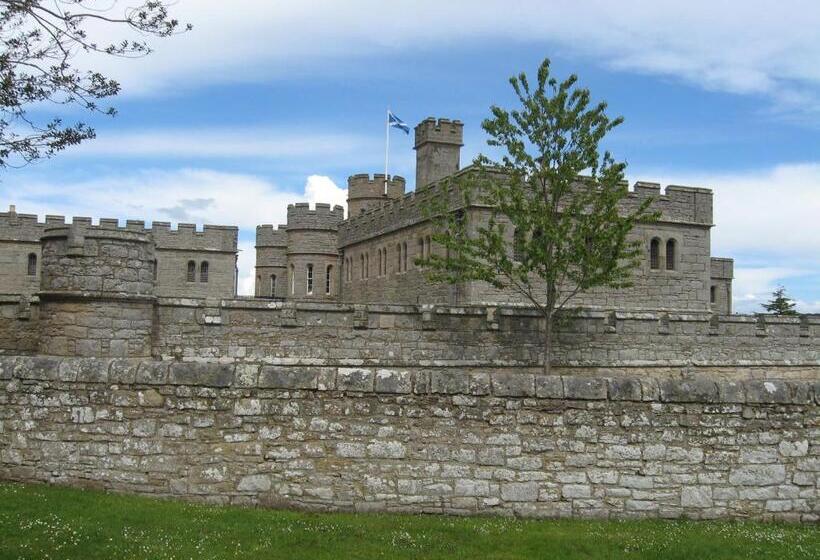 Hotel Meadhon Guest House