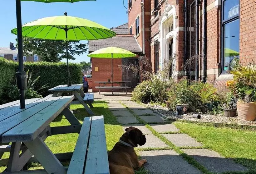 Hotelli The Mon Fort