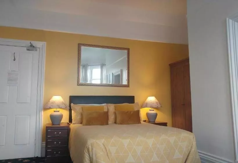 Hotelli The Mon Fort