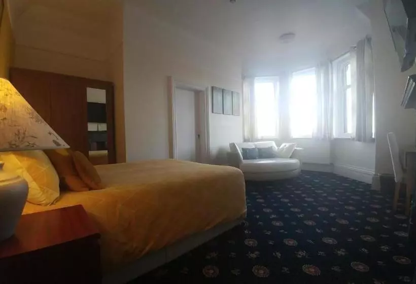 Hotelli The Mon Fort