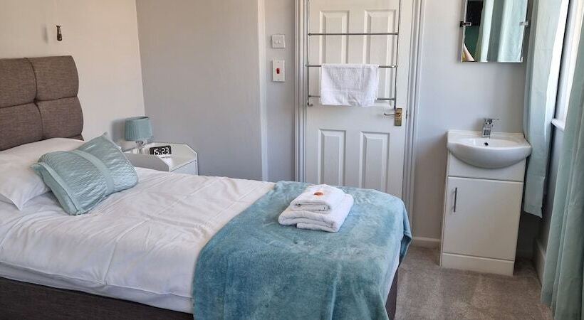 Hotel Rowcroft Lodge