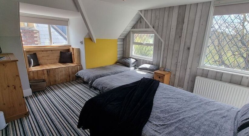 Hotel Rowcroft Lodge