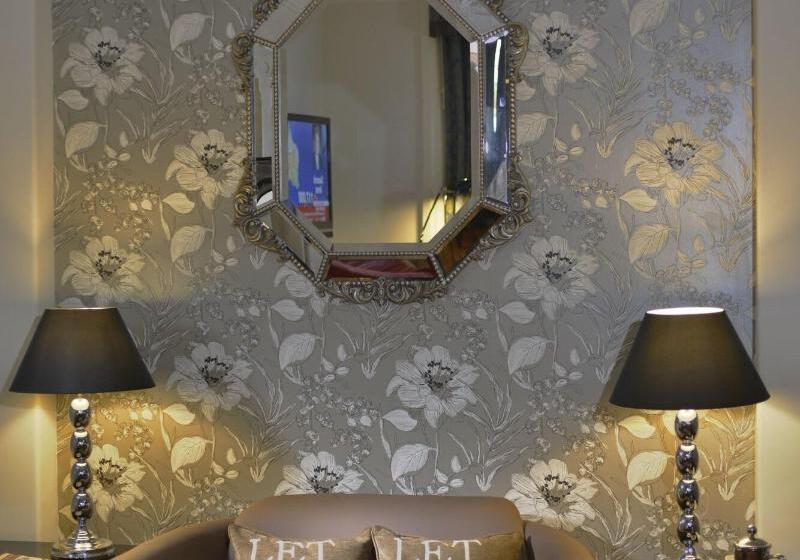 酒店 Taunton Town House