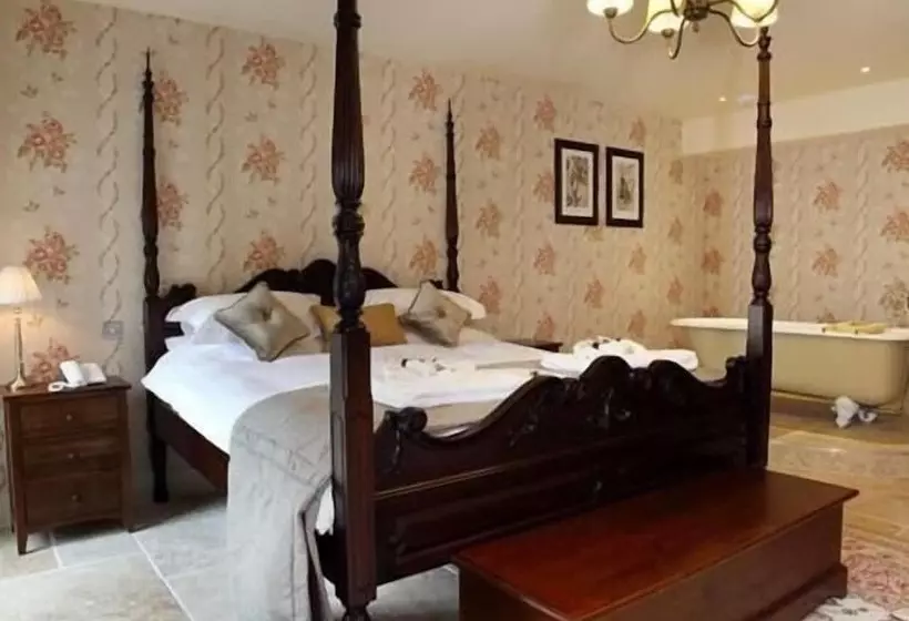 酒店 The George Inn