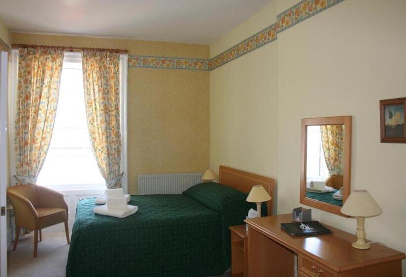 فندق Yarn Market