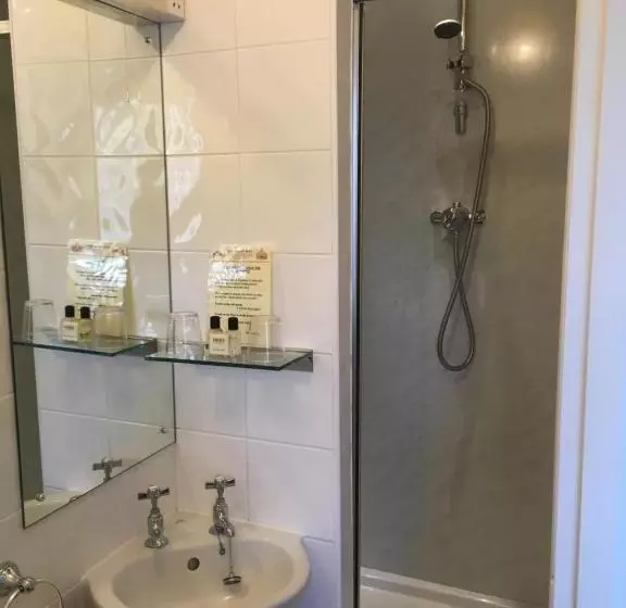 Отель Yarn Market