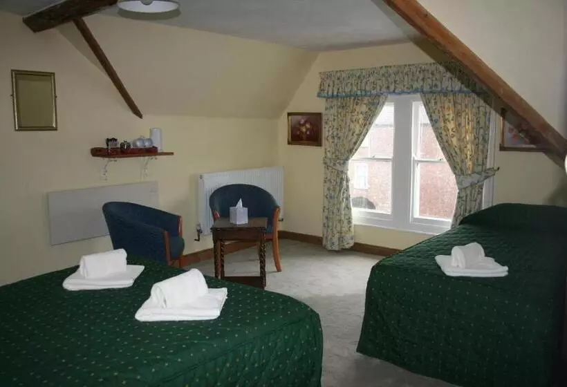 Отель Yarn Market