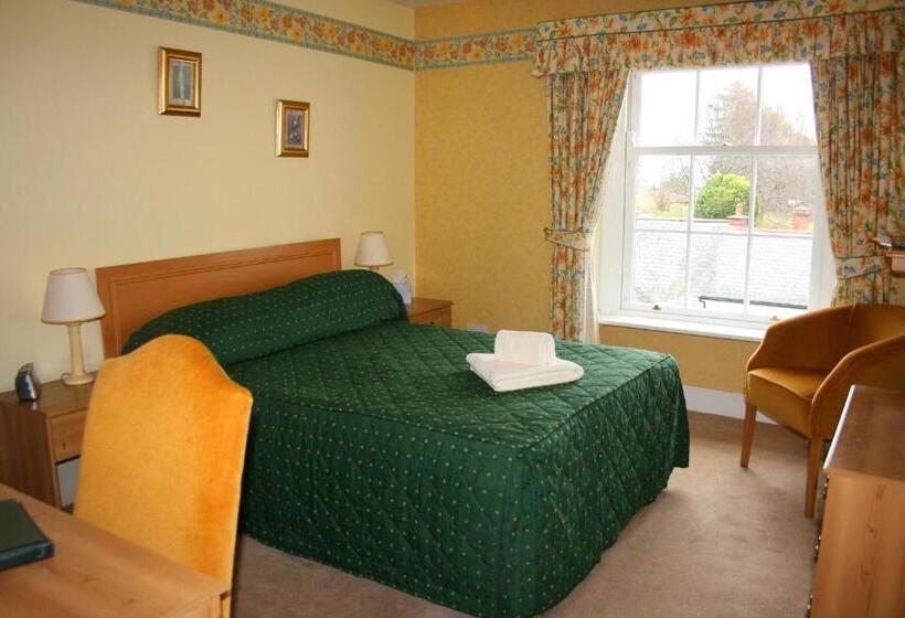 فندق Yarn Market