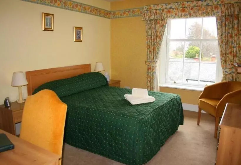 Отель Yarn Market