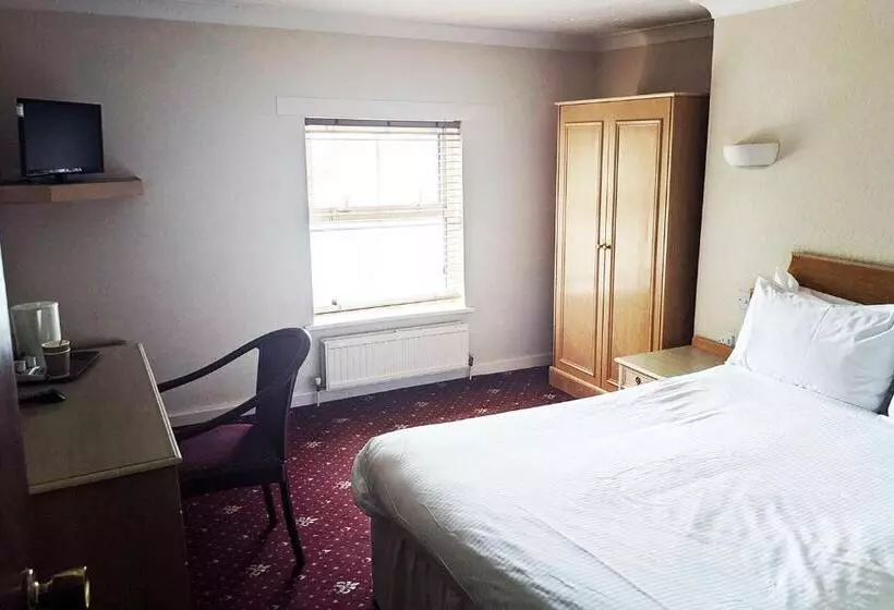 בית מלון כפרי The Mayfair