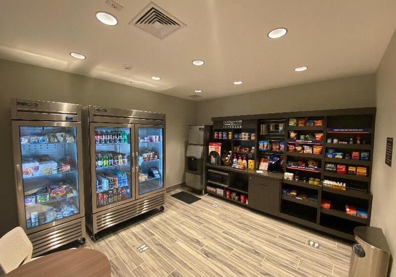 فندق Candlewood Suites Lebanon, An Ihg