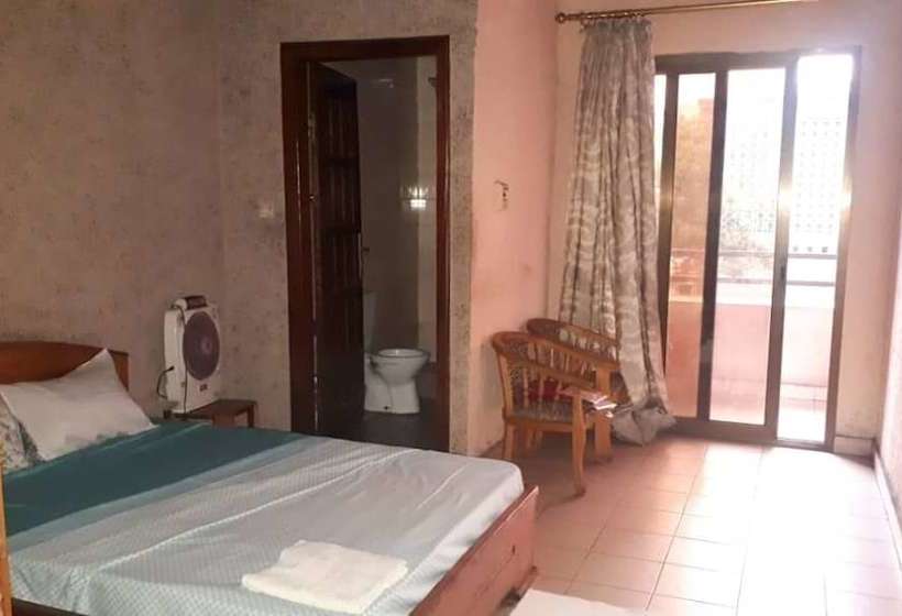 هتل Complexe Les Profs