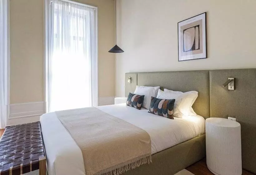 پانسیون Guesthouse Bonjardim