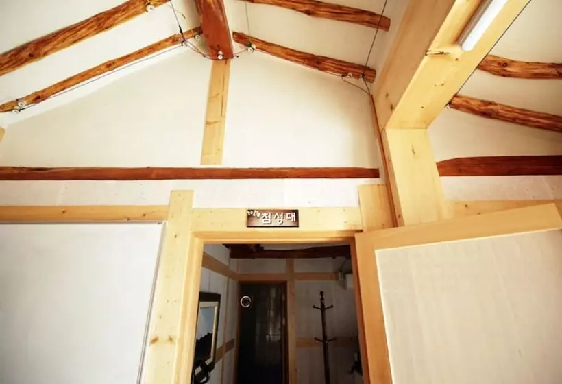 ペンション Gyeongju Yeokrakjae Hanok Guesthouse