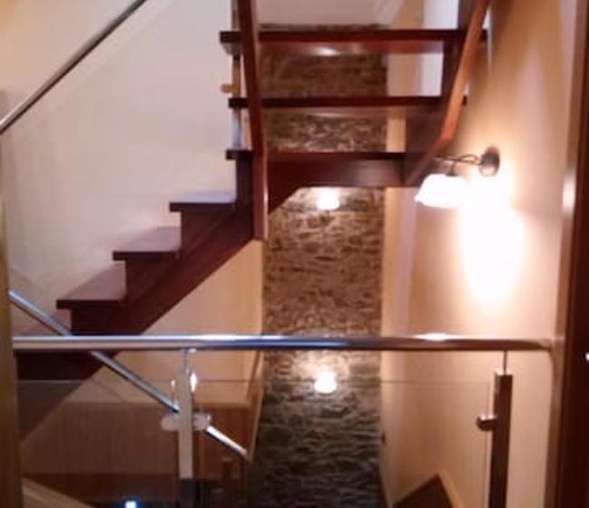 Spacious Villa With Pool In Empalme De Vilar 300 M² 8 Guests