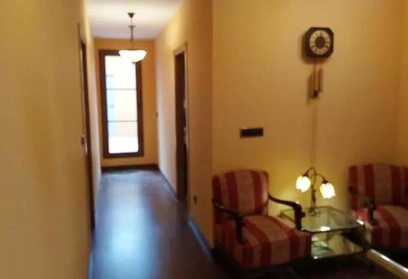 Spacious Villa With Pool In Empalme De Vilar 300 M² 8 Guests