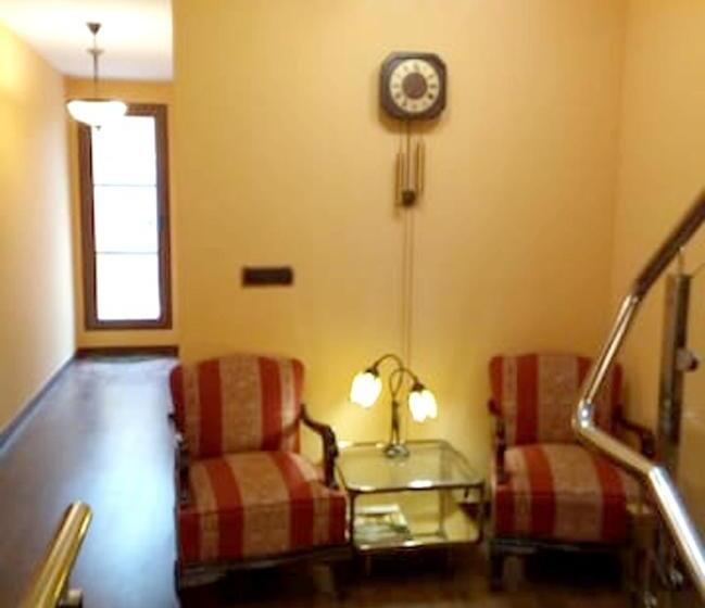 Spacious Villa With Pool In Empalme De Vilar 300 M² 8 Guests