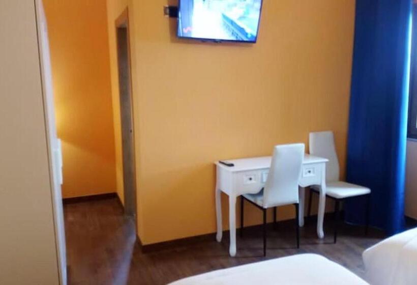 Spacious Villa With Pool In Empalme De Vilar 300 M² 8 Guests