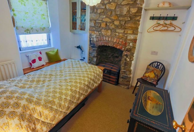 Appledore Gannets Nest 3 Bedrooms