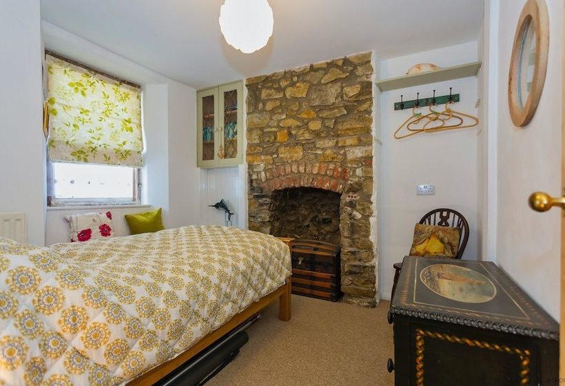 Appledore Gannets Nest 3 Bedrooms