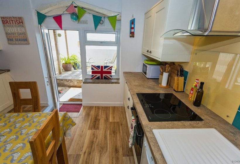 Appledore Gannets Nest 3 Bedrooms