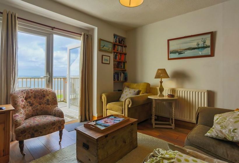 Appledore Gannets Nest 3 Bedrooms