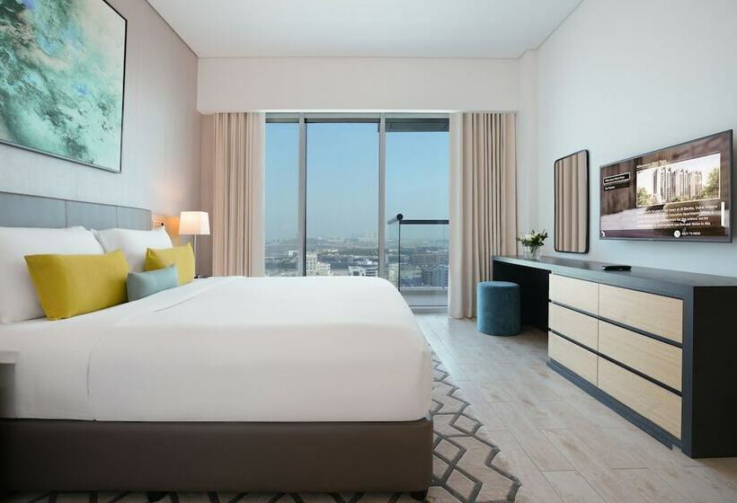 Отель Millennium Executive Apartments Mont Rose