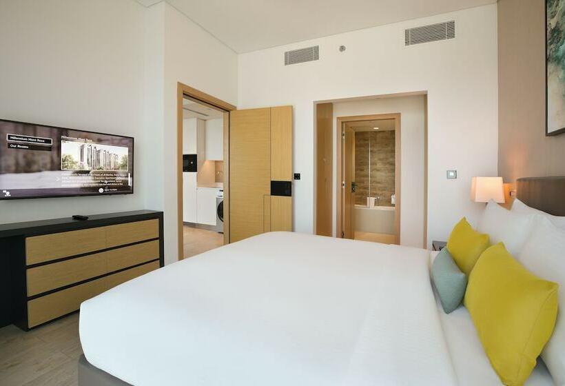 Отель Millennium Executive Apartments Mont Rose