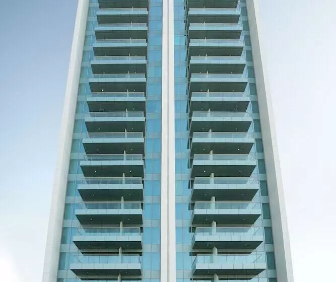 هتل Millennium Executive Apartments Mont Rose