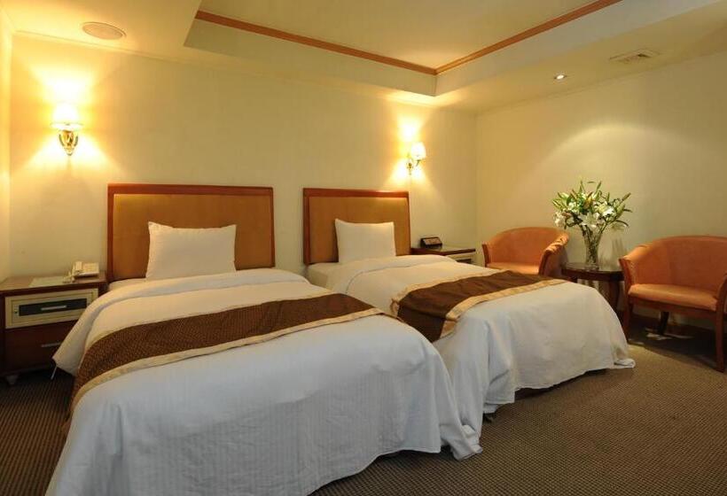 هتل Wonderful Hall