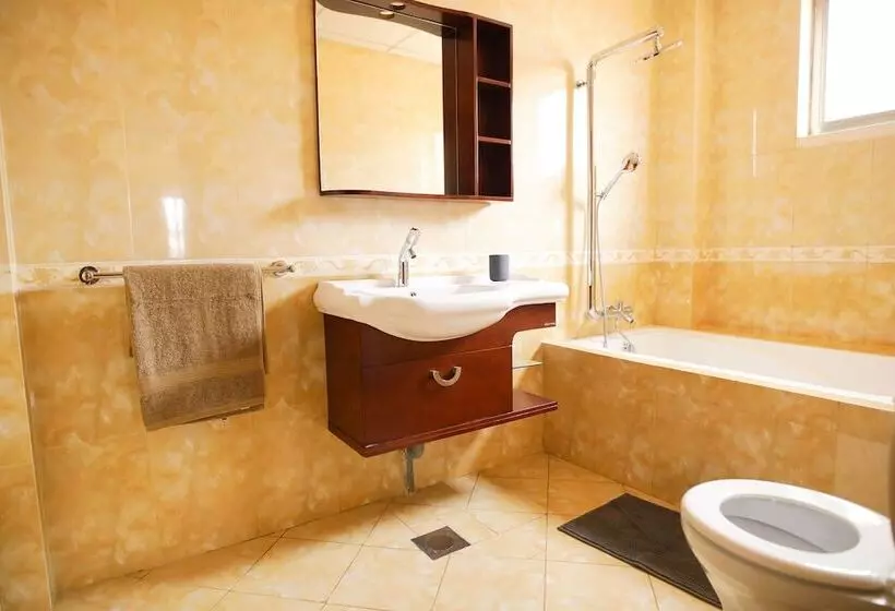 La Casa Baatsona Apartments